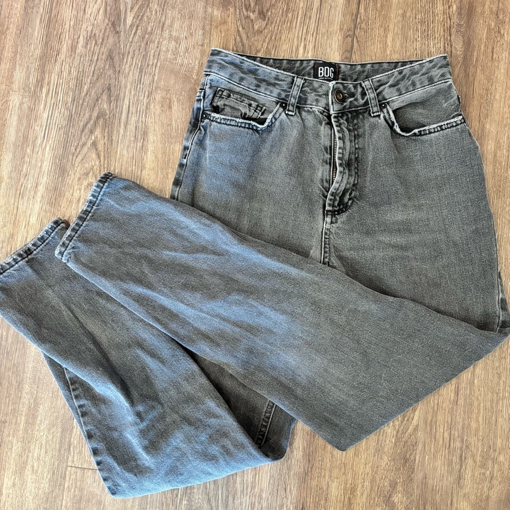 Bdg urban outfitters dark grey gray mom comfy skater alternative emo jeans w26